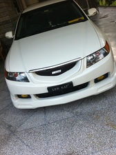 Honda Accord - 2004