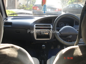 Daihatsu Cuore - 2004