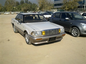 Toyota Crown - 1985