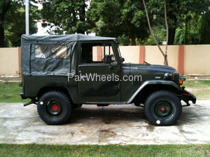 Toyota Land Cruiser - 1984