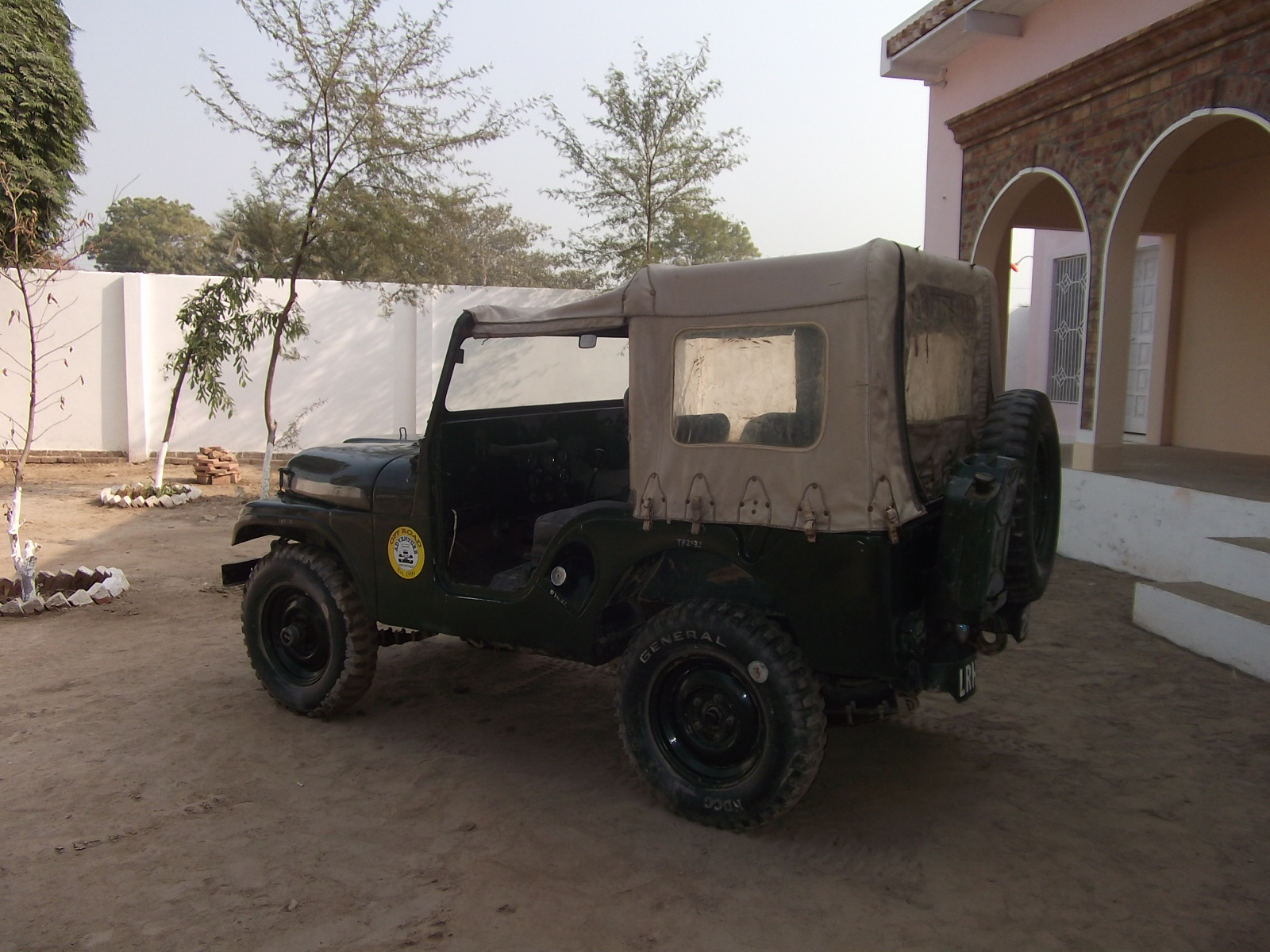 Jeep Other - 1970 hunter Image-1