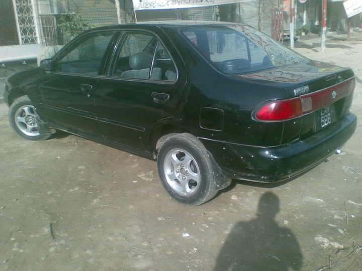 Nissan Sunny - 1998  2.0 D FE Saloon Nissan Sunny - 1998  2.0 D FE Saloon Image-2