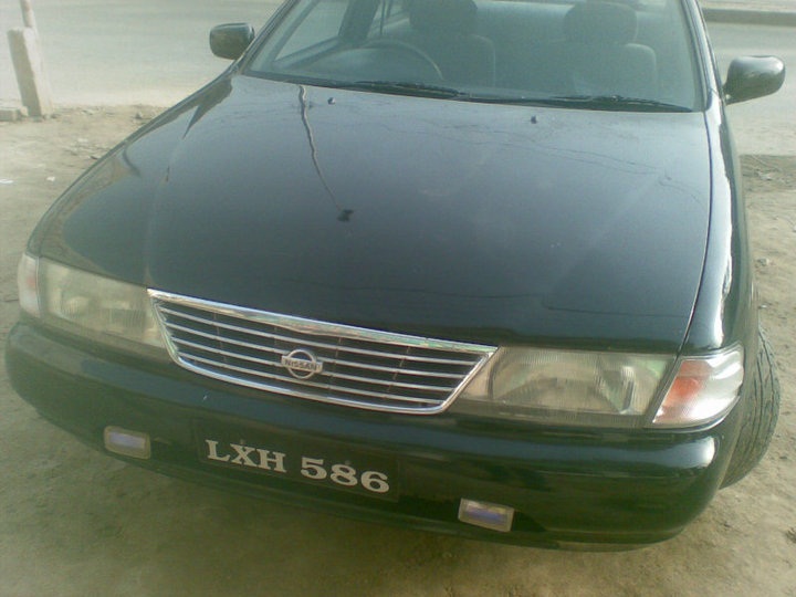Nissan Sunny - 1998  2.0 D FE Saloon Nissan Sunny - 1998  2.0 D FE Saloon Image-3