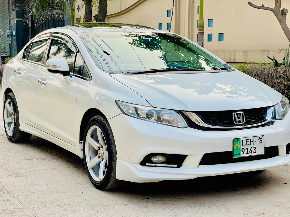 Honda Civic 2015 for Sale in Sheikhupura Image-1