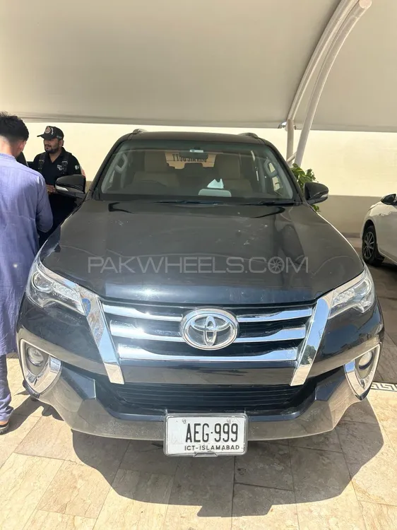 Toyota Fortuner 2017 for Sale in Jhelum Image-1