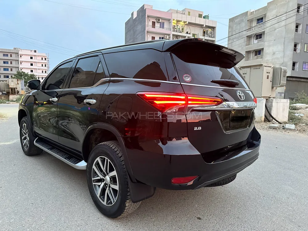 Toyota Fortuner 2020 for sale in Karachi