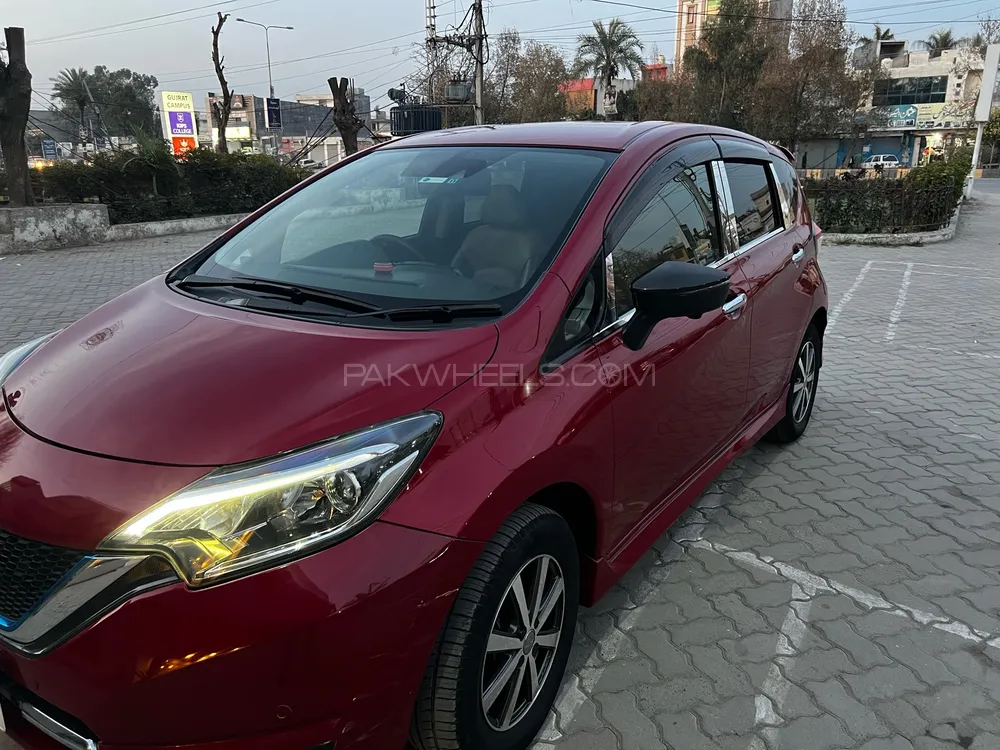 Nissan Note 2016 for Sale in Gujrat Image-1