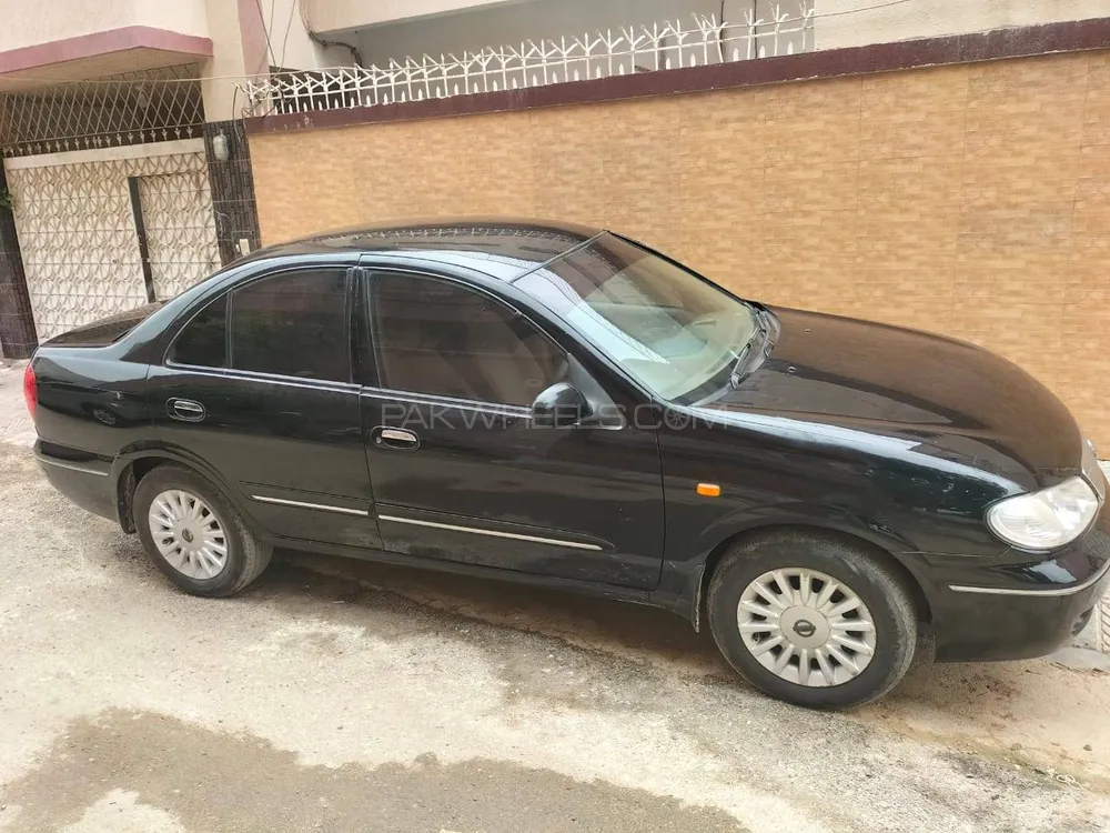 Nissan Sunny 2010 for Sale in Jhelum Image-1