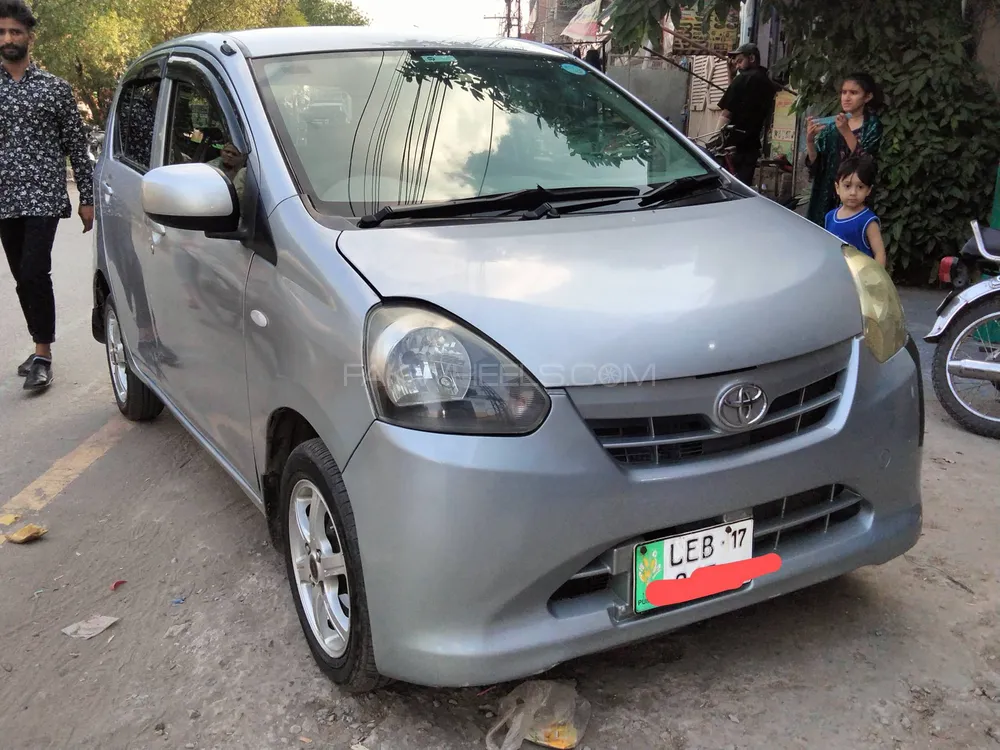 Toyota Pixis Epoch 2013 for Sale in Lahore Image-1