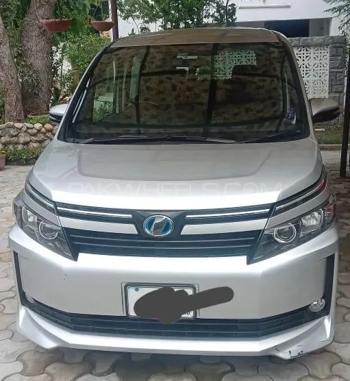 Toyota Voxy 2015 for Sale in Rawalpindi Image-1
