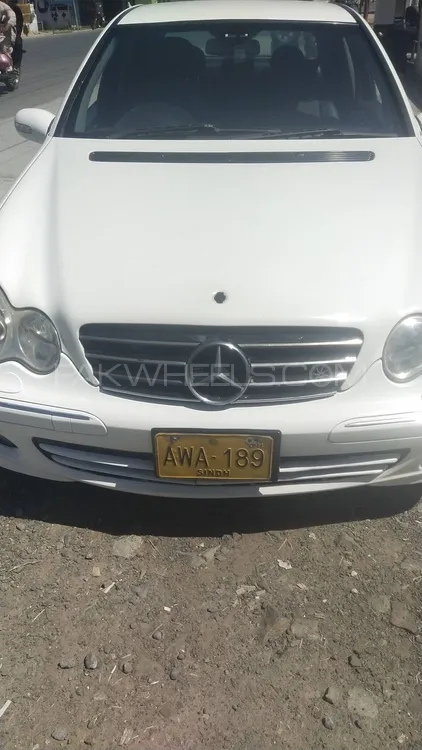 Mercedes Benz C Class 2006 for Sale in Swatmingora Image-1