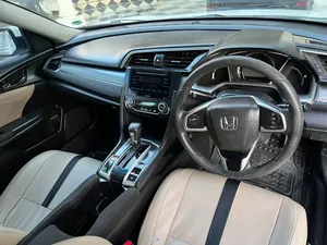 Honda Civic Oriel 1.8 i-VTEC CVT 2017 for Sale