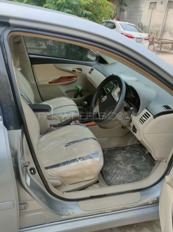 Toyota Corolla 2010 for Sale in Lahore Image-1