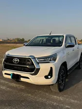 Toyota Hilux SR5 2022 for Sale