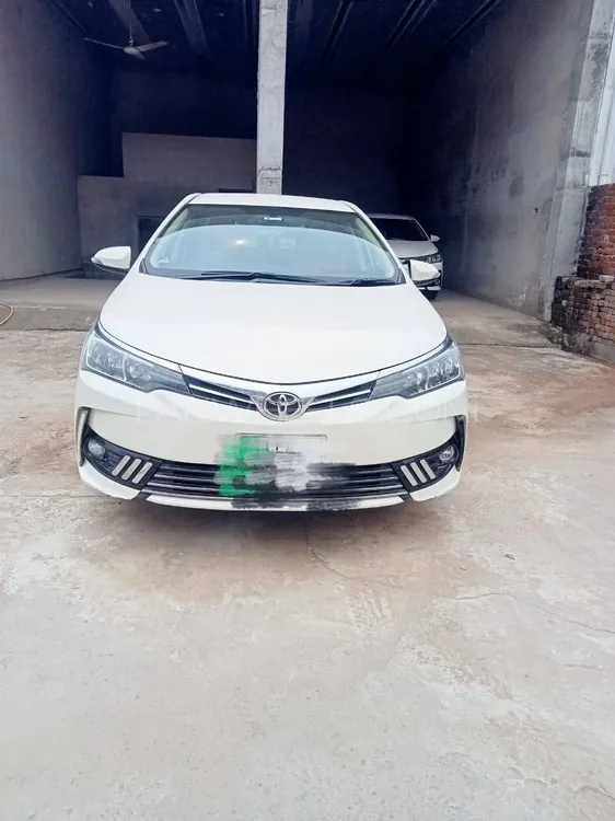 Toyota Corolla 2019 for Sale in Chawinda Image-1