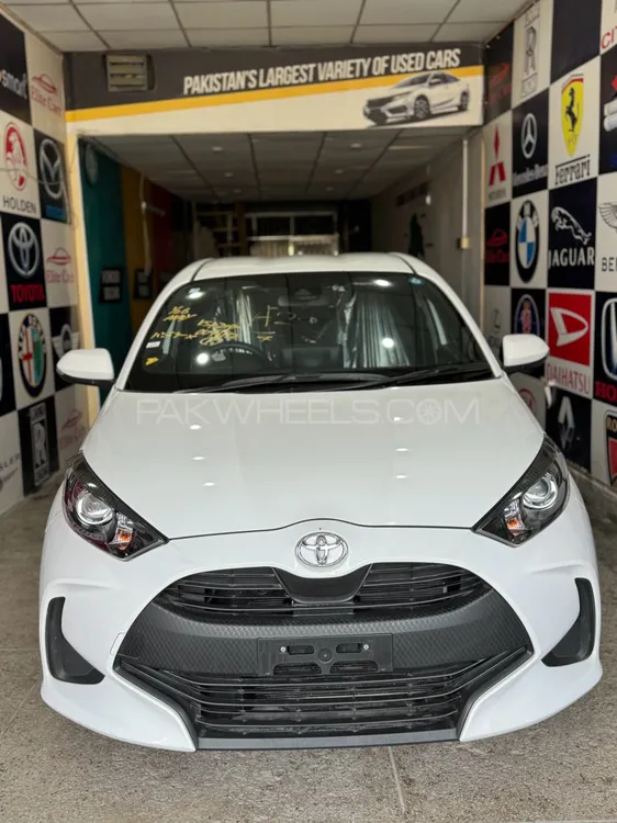 Toyota Yaris Hatchback 2021 for Sale in Faisalabad Image-1