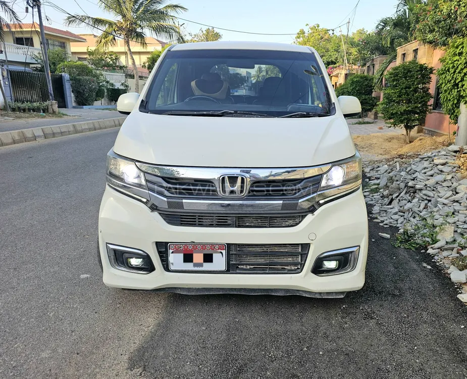 Honda N Wgn 2018 for Sale in Karachi Image-1