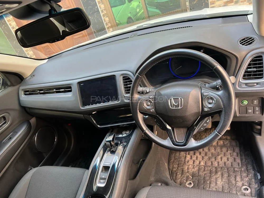 Honda Vezel 2018 for sale in Sheikhupura