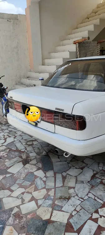 Nissan Sunny 1993 for Sale in Layyah Image-1