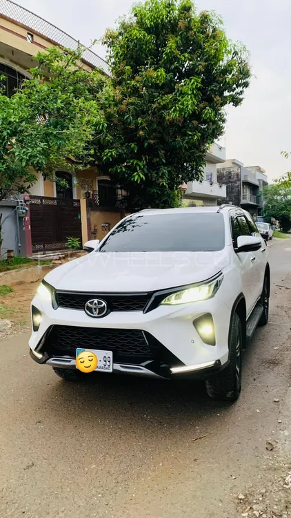 Toyota Fortuner 2022 for Sale in Islamabad Image-1