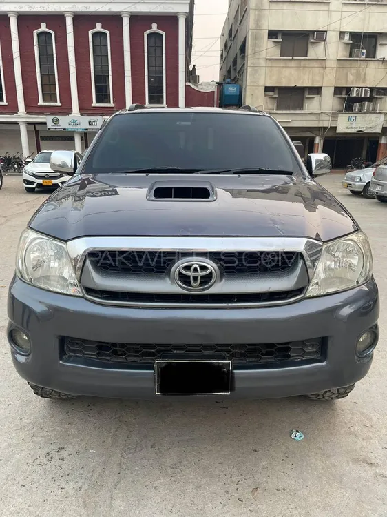 Toyota Hilux 2009 for sale in Karachi