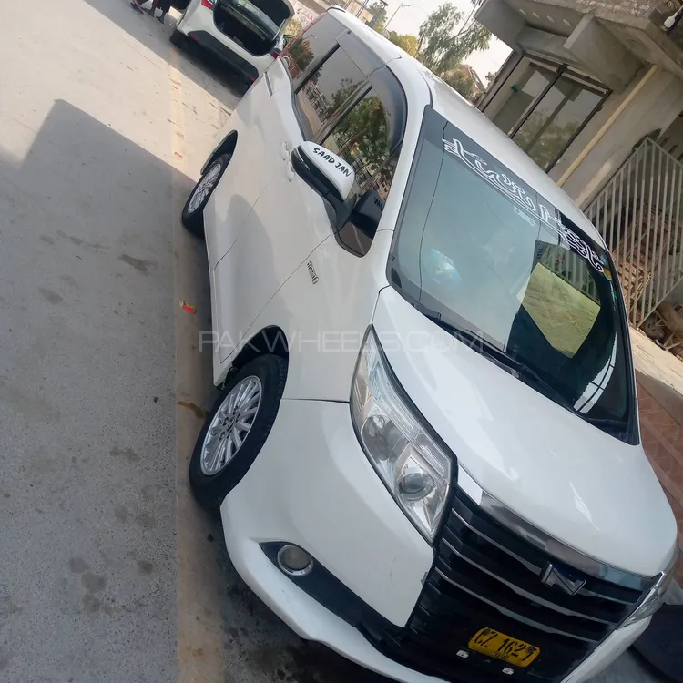 Toyota Noah 2014 for Sale in Karachi Image-1