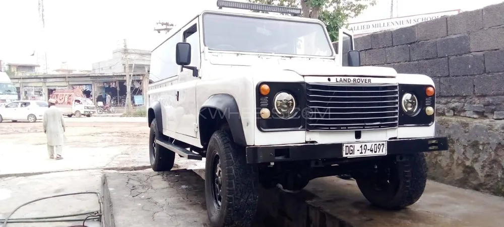 Land Rover Defender 1988 for Sale in Rawalpindi Image-1