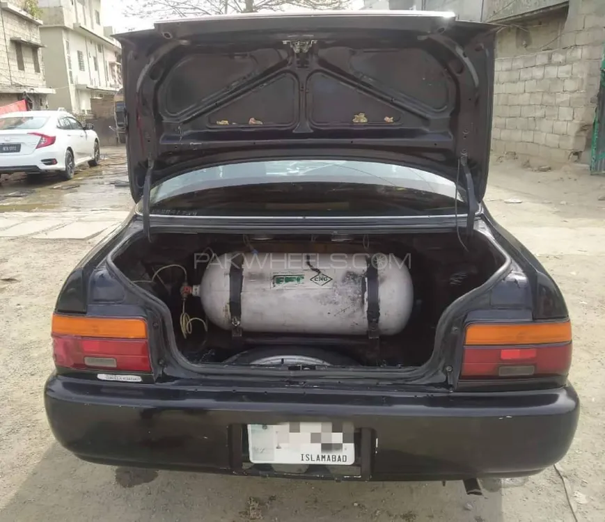 Toyota Corolla Axio 1998 for Sale in Abbottabad Image-1