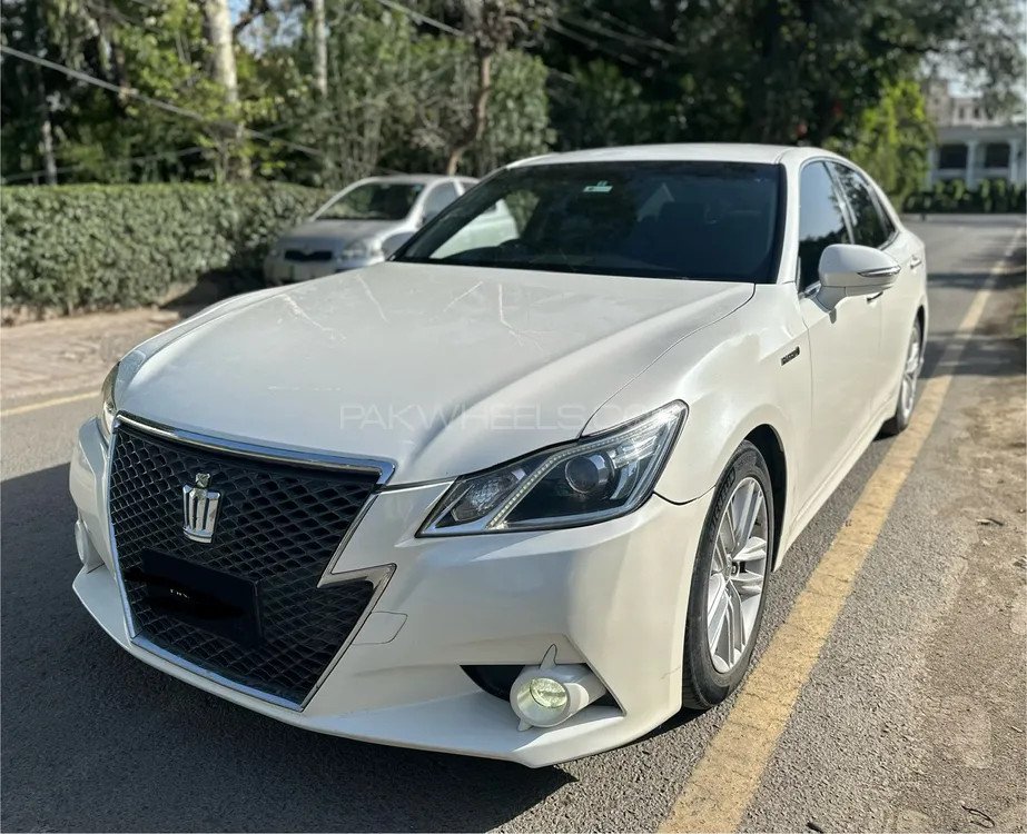 Toyota Crown 2013 for sale in Lahore