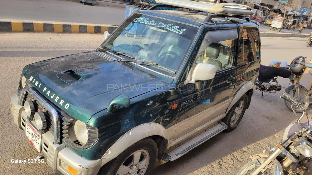 Mitsubishi Pajero Mini 2007 for Sale in Karachi Image-1