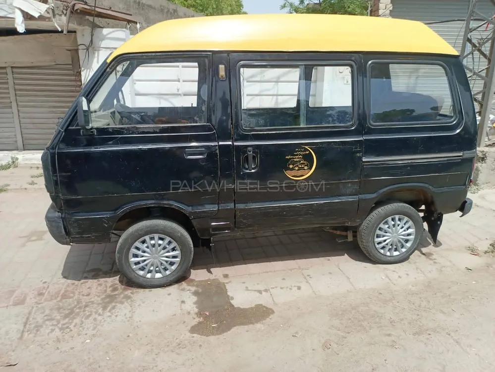 Suzuki Bolan 2012 for sale in Lahore
