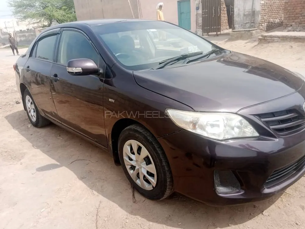 Toyota Corolla 2013 for Sale in Bhalwal Image-1