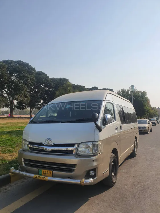 Toyota Hiace 2011 for Sale in Dir Image-1