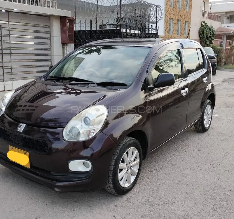 Toyota Passo 2015 for sale in Karachi