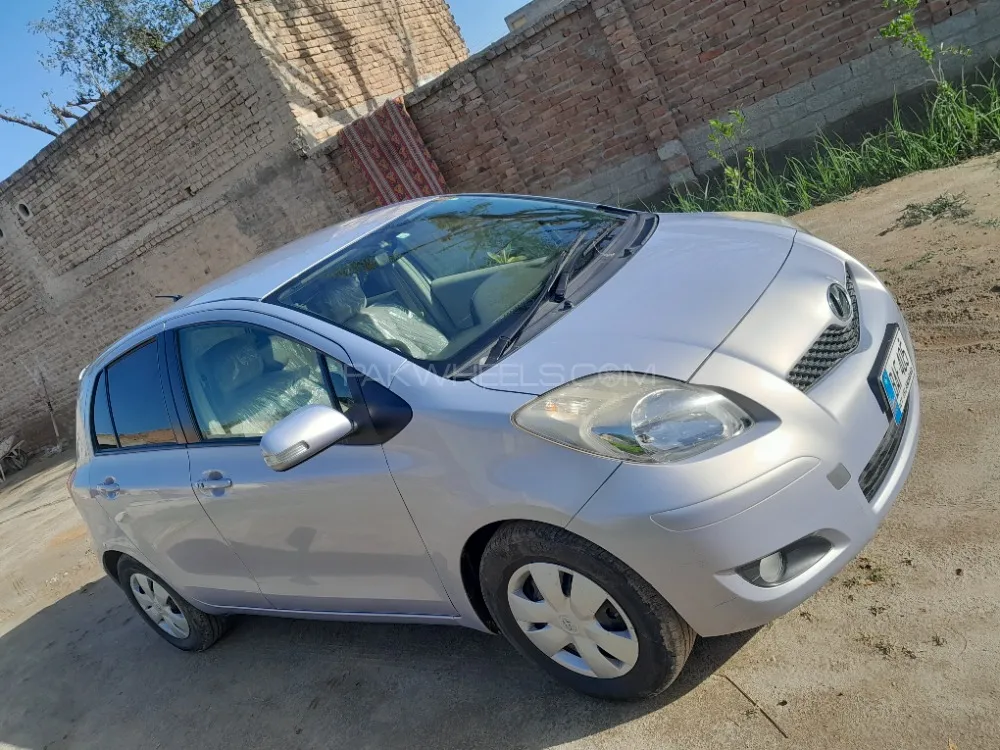 Toyota Vitz 2008 for sale in Kohat