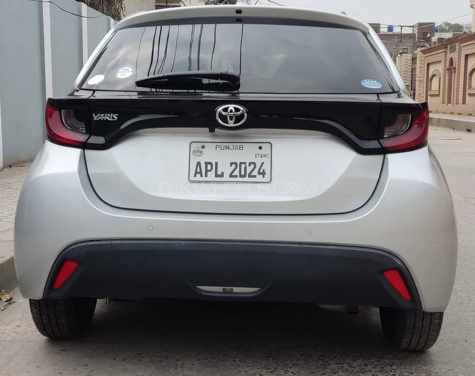 Toyota Yaris Hatchback 2020 for Sale in Bahawalpur Image-1
