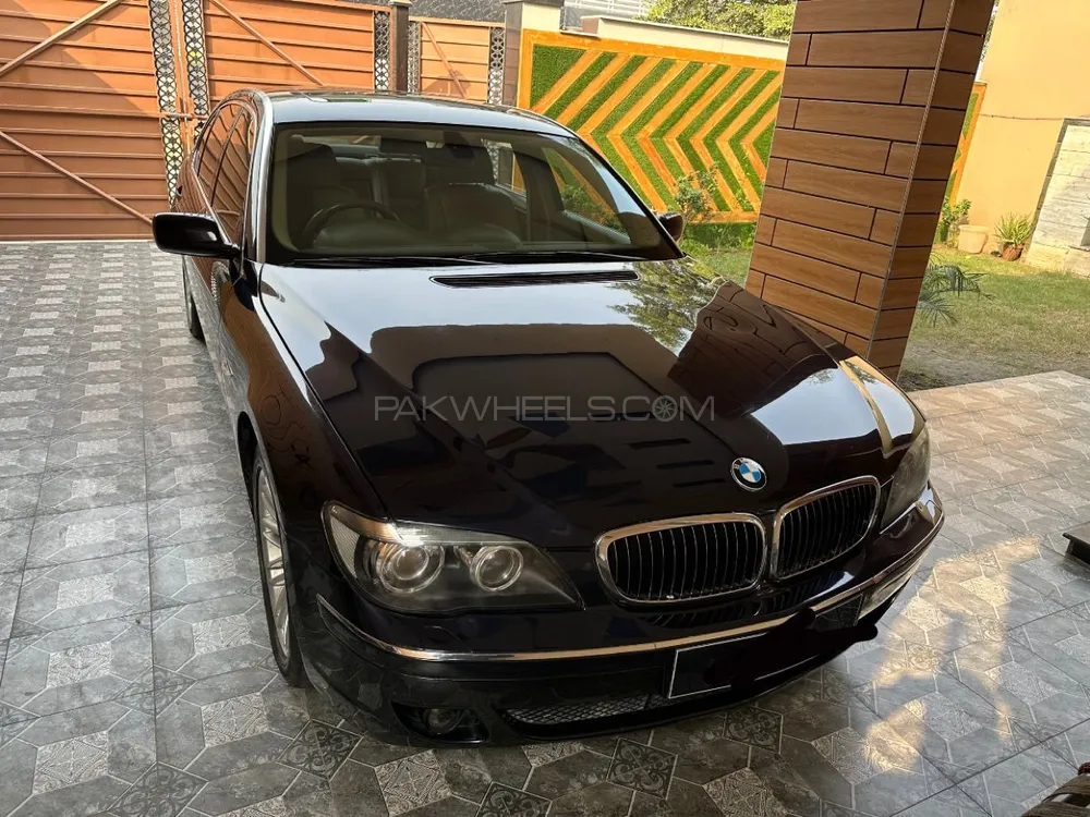 BMW 7 Series 2005 for Sale in Faisalabad Image-1