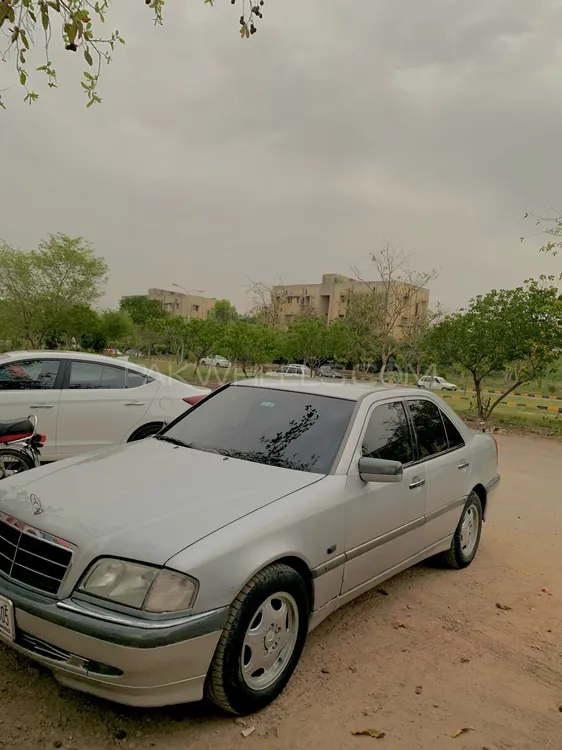 Mercedes Benz C Class 1997 for Sale in Islamabad Image-1