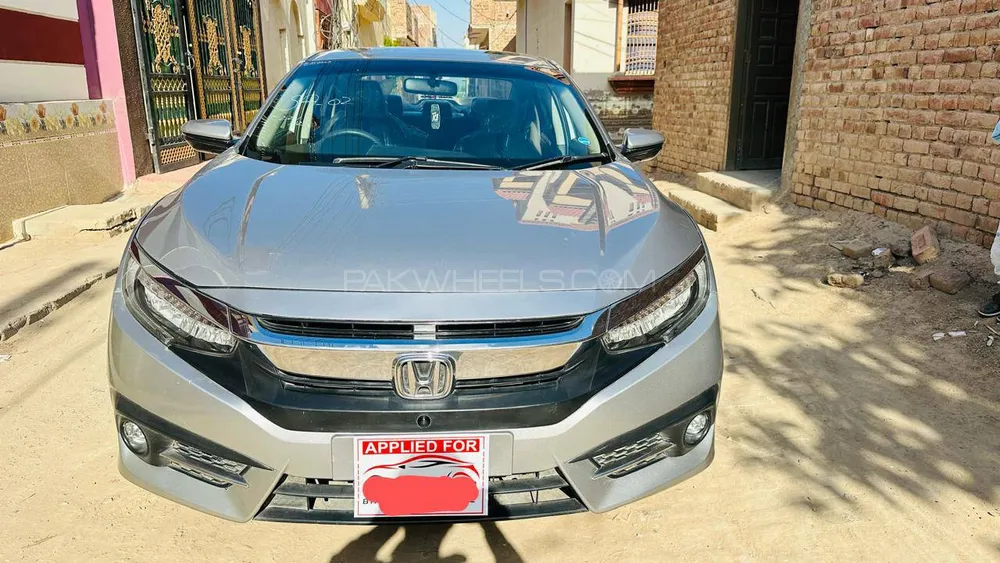 Honda Civic 2020 for Sale in Chichawatni Image-1