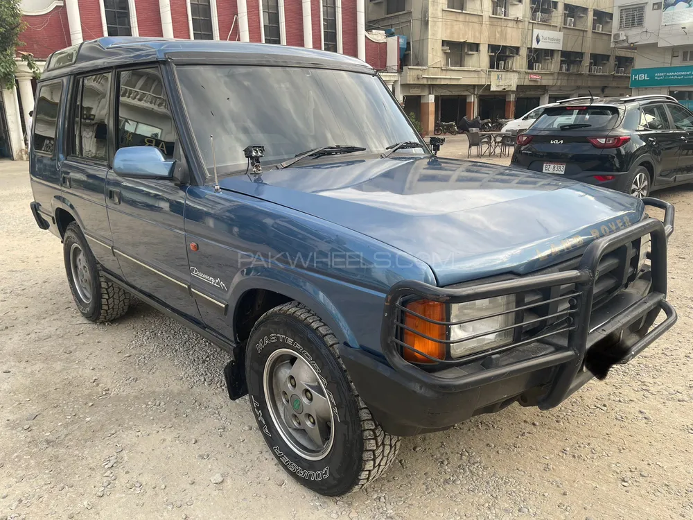 Land Rover Discovery 1993 for Sale in Karachi Image-1