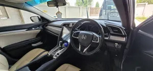 Honda Civic Oriel 1.8 i-VTEC CVT 2016 for Sale