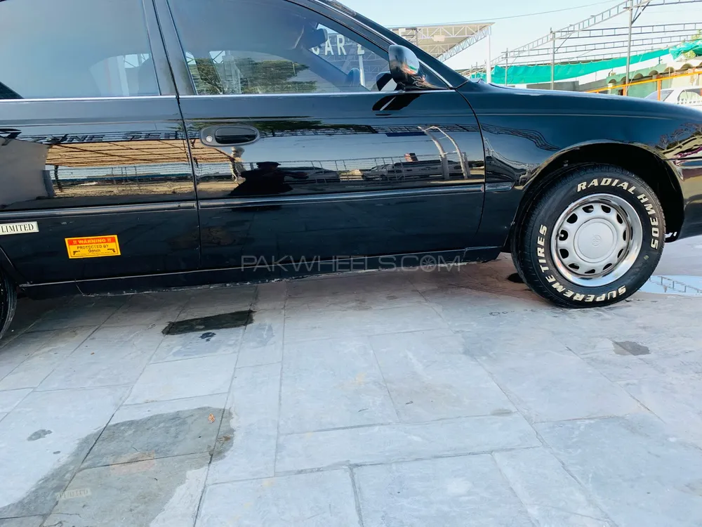Toyota Corolla 1995 for Sale in Nowshera cantt Image-1