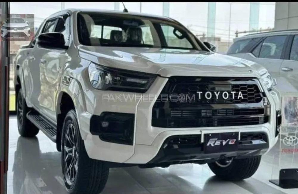 Toyota Hilux 2024 for Sale in Multan Image-1