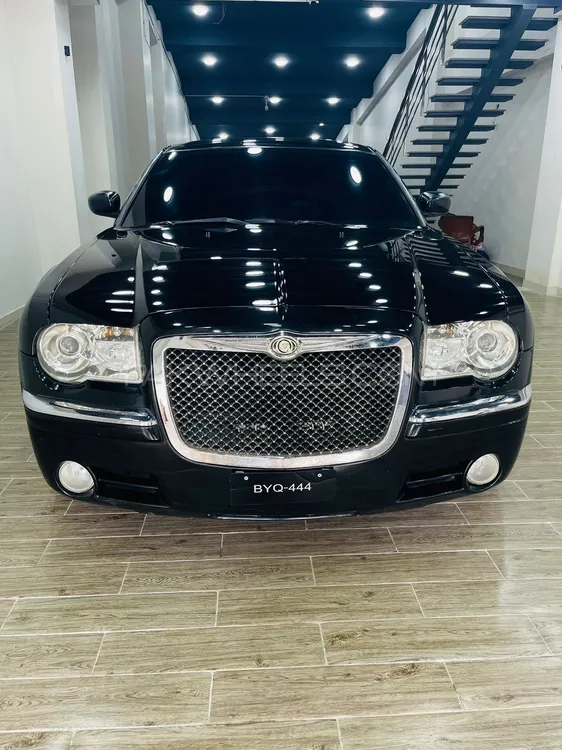 Chrysler 300 C 2007 for Sale in Karachi Image-1