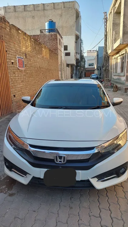 Honda Civic 2020 for Sale in Okara Image-1