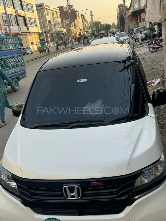 Honda N Wgn 2018 for sale in Faisalabad