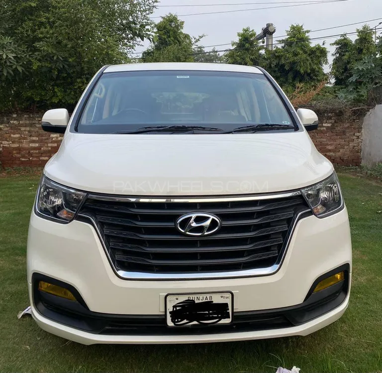 Hyundai Grand Starex 2020 for Sale in Lahore Image-1