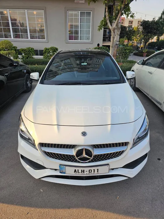 Mercedes Benz CLA Class 2018 for Sale in Islamabad Image-1