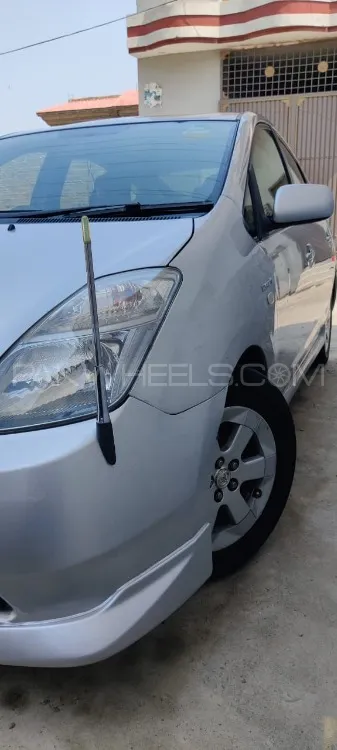 Toyota Prius 2007 for Sale in Nowshera Image-1