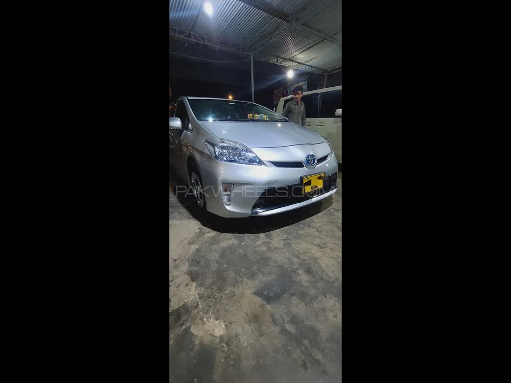 Toyota Prius 2018 for sale in Karachi